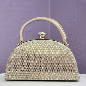 Elegant Evening Bag with Shimmering Accents